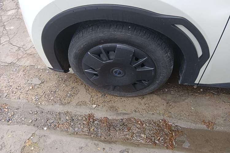 Used BYD Seagull 2025 305km Active Version Left Front Wheel Hub