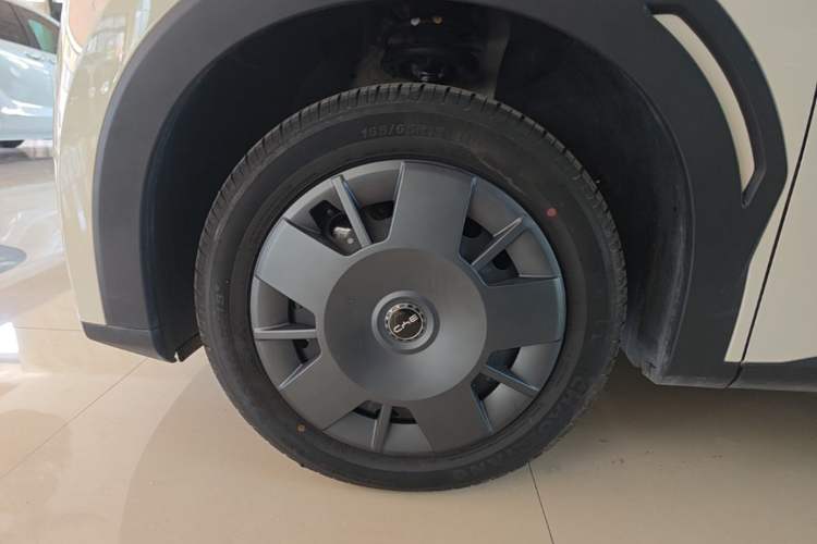 Used BYD Seagull 2025 305km Active Version Left Front Wheel Hub