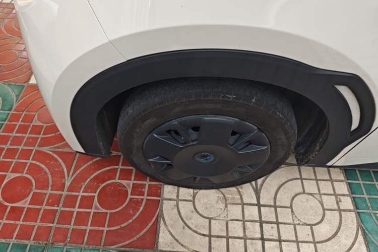 Used BYD Seagull 2025 Intelligent Driving Version 305 km Dynamic Edition Left Front Wheel Hub