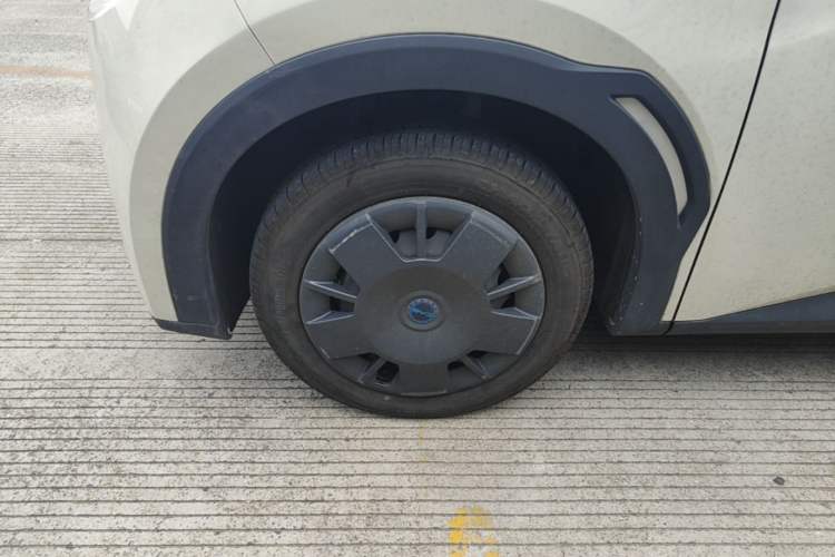 Used BYD Seagull 2025 Intelligent Driving Version 305 km Dynamic Edition Left Front Wheel Hub
