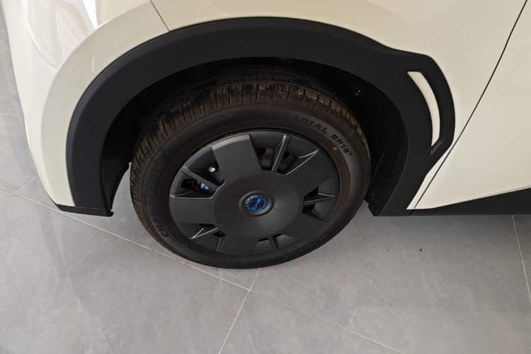 Used BYD Seagull 2025 Intelligent Driving Version 305 km Dynamic Edition Left Front Wheel Hub