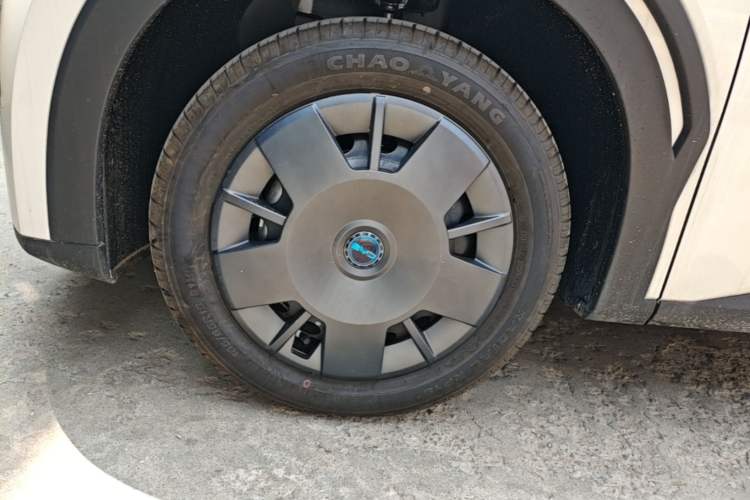Used BYD Seagull 2025 Intelligent Driving Version 305 km Dynamic Edition Left Front Wheel Hub