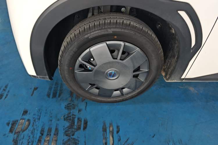 Used BYD Seagull 2025 Intelligent Driving Version 305 km Dynamic Edition Left Front Wheel Hub