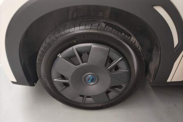 Used BYD Seagull 2025 Intelligent Driving Version 305 km Dynamic Edition Left Front Wheel Hub