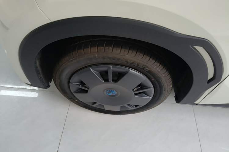 Used BYD Seagull 2025 Intelligent Driving Version 305 km Dynamic Edition Left Front Wheel Hub