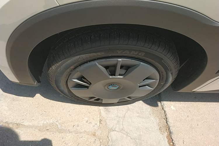 Used BYD Seagull 2025 Intelligent Driving Version 305 km Dynamic Edition Left Front Wheel Hub