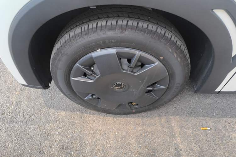 Used BYD Seagull 2025 305km Active Version Left Front Wheel Hub