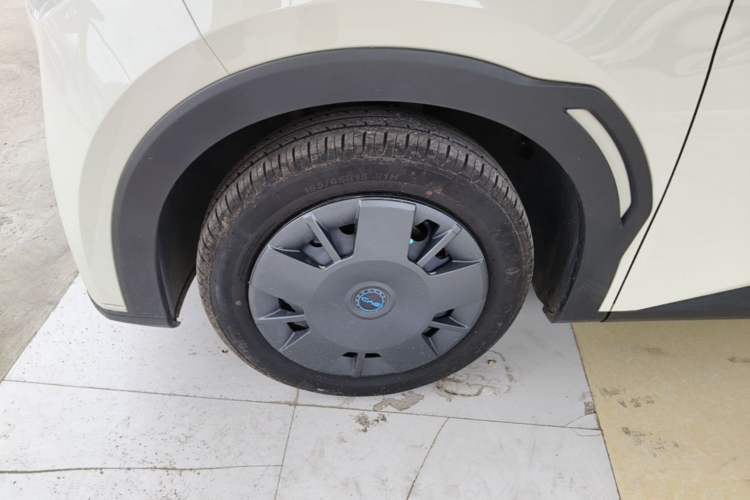 Used BYD Seagull 2025 305km Active Version Left Front Wheel Hub