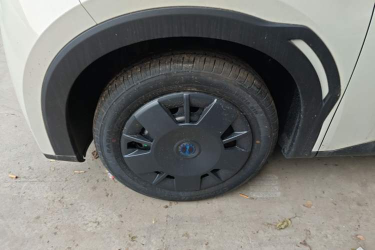 Used BYD Seagull 2025 Intelligent Driving Version 305 km Dynamic Edition Left Front Wheel Hub