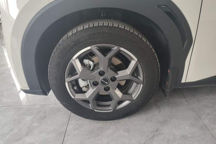 Used BYD Seagull 2025 305km Active Version Left Front Wheel Hub