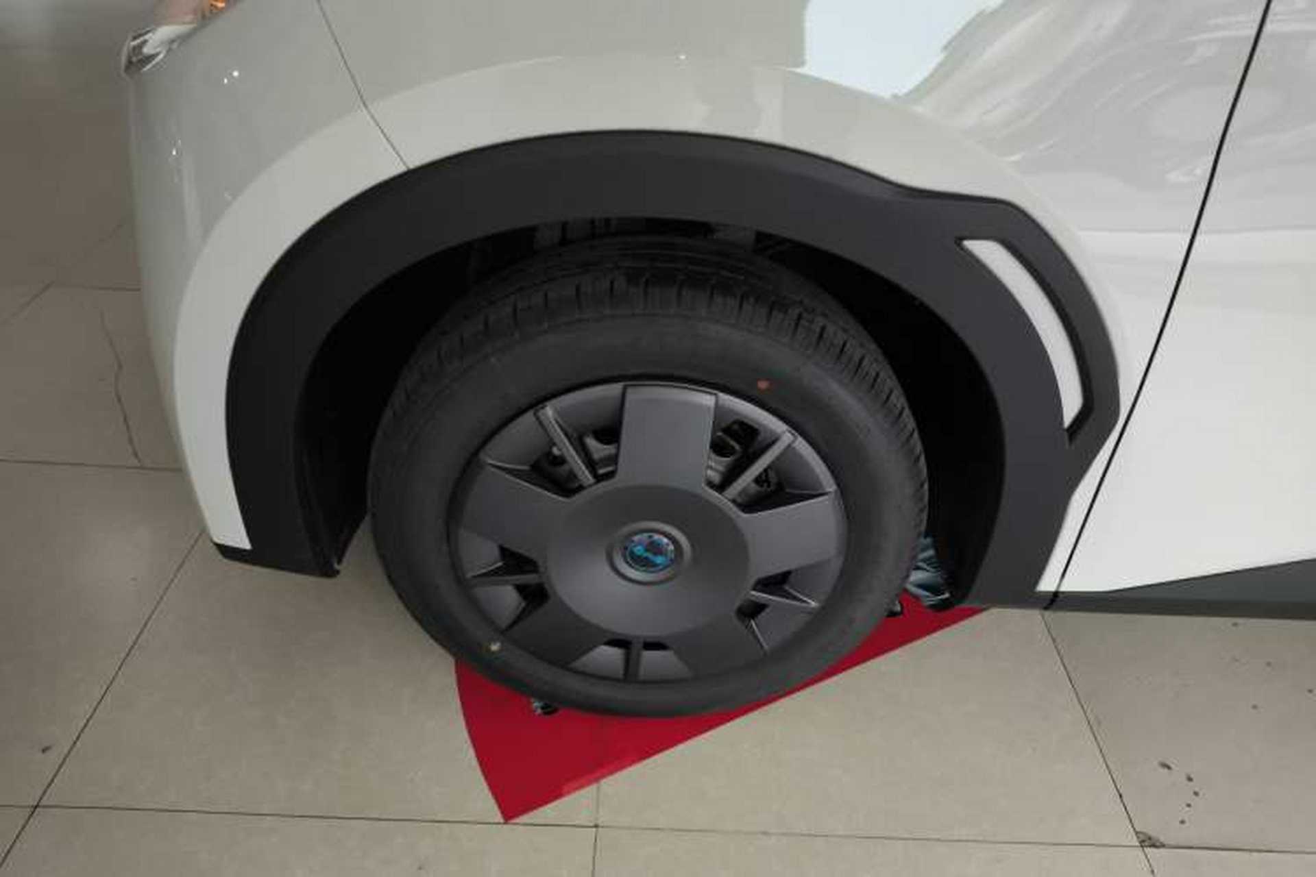 Used BYD Seagull 2025 Intelligent Driving Version 305 km Dynamic Edition Left Front Wheel Hub