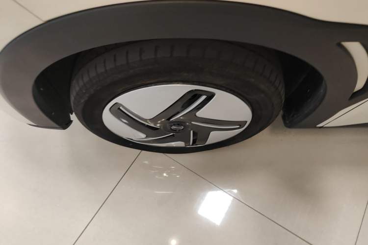 Used BYD Seagull 2025 305km Active Version Left Front Wheel Hub