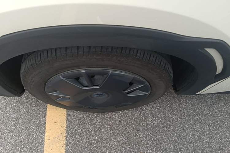 Used BYD Seagull 2025 305km Active Version Left Front Wheel Hub