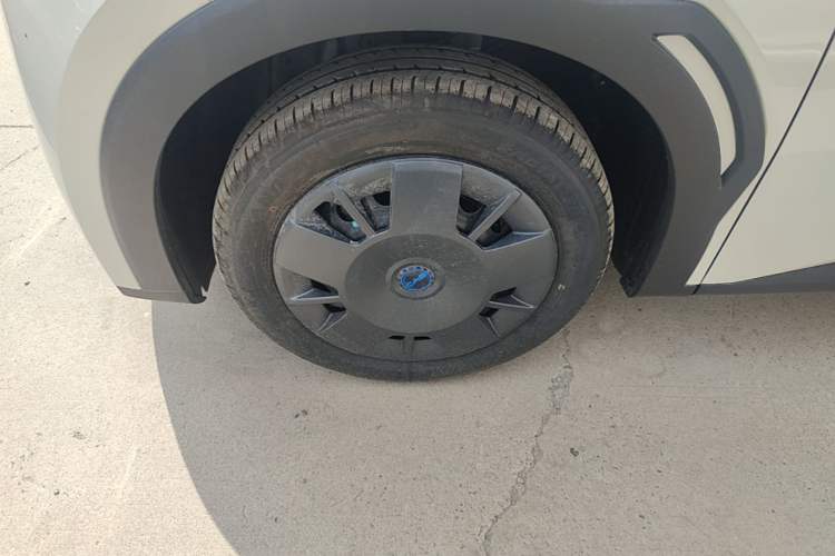 Used BYD Seagull 2025 Intelligent Driving Version 305 km Dynamic Edition Left Front Wheel Hub