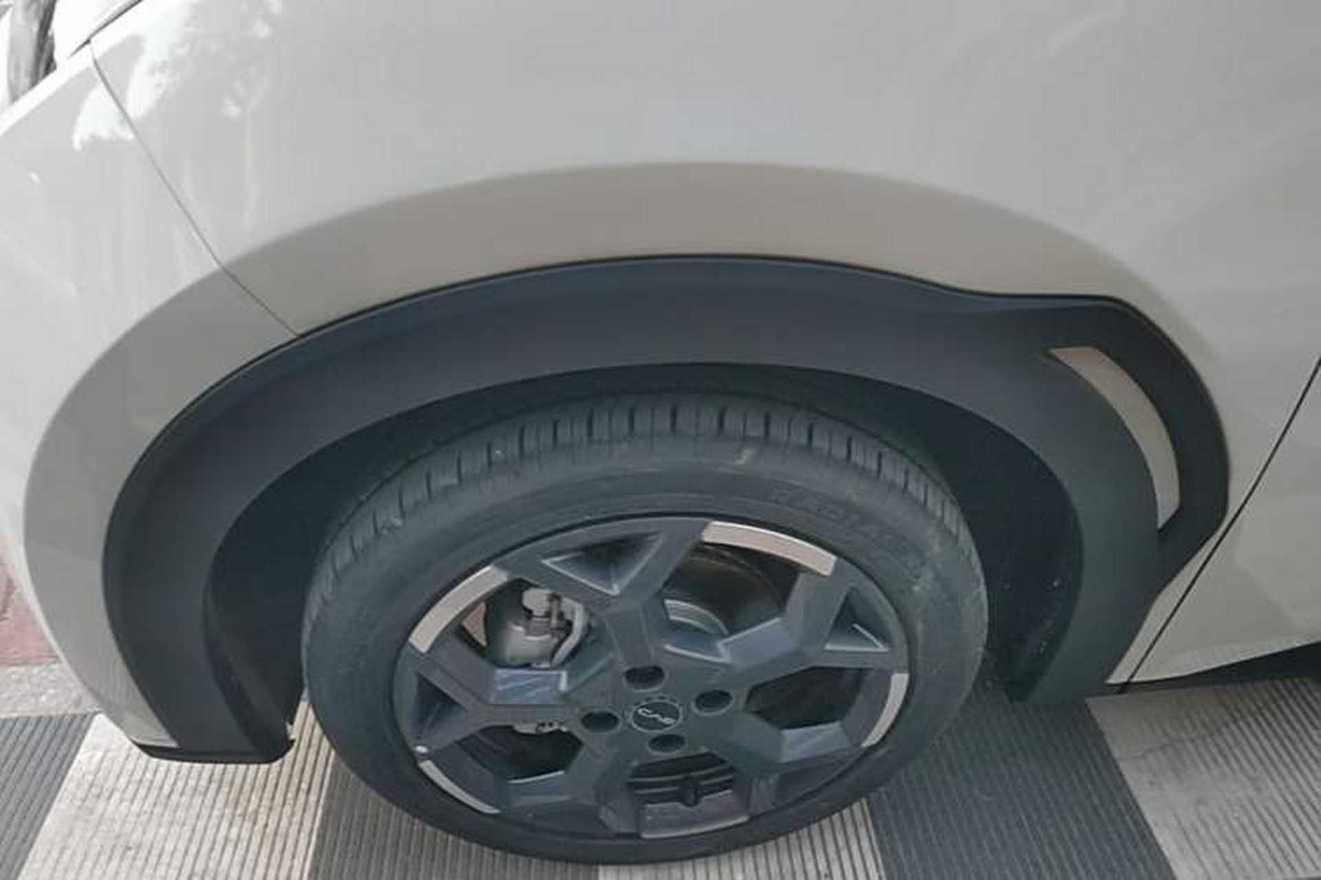 Used BYD Seagull 2025 305 km Free Version Left Front Wheel Hub