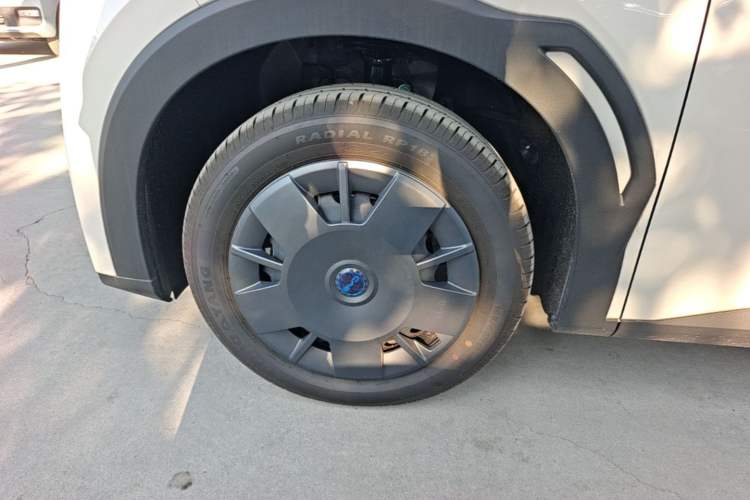 Used BYD Seagull 2025 Intelligent Driving Version 305 km Dynamic Edition Left Front Wheel Hub