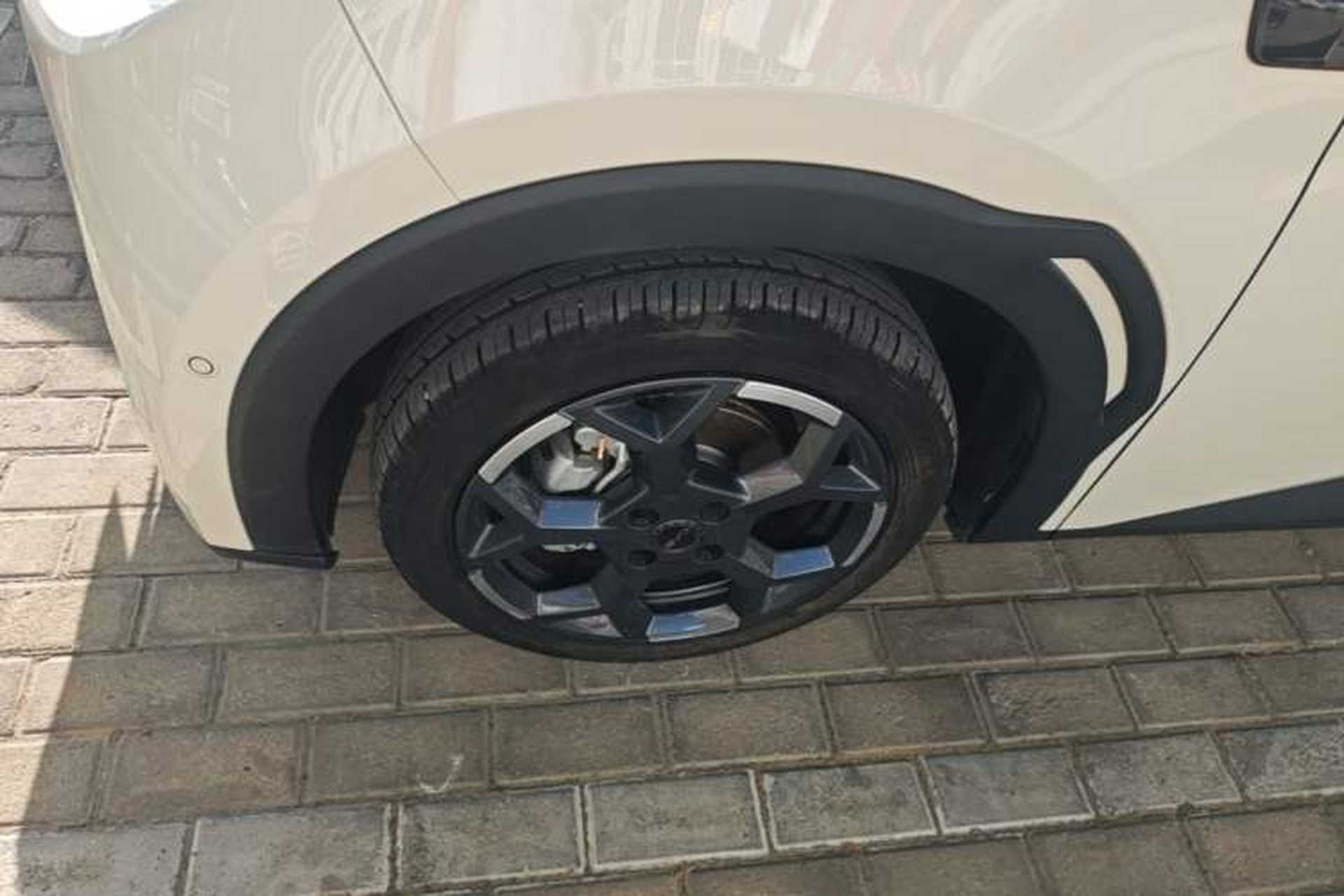 Used BYD Seagull 2025 Smart Drive Version 305 km Freedom Edition Left Front Wheel Hub