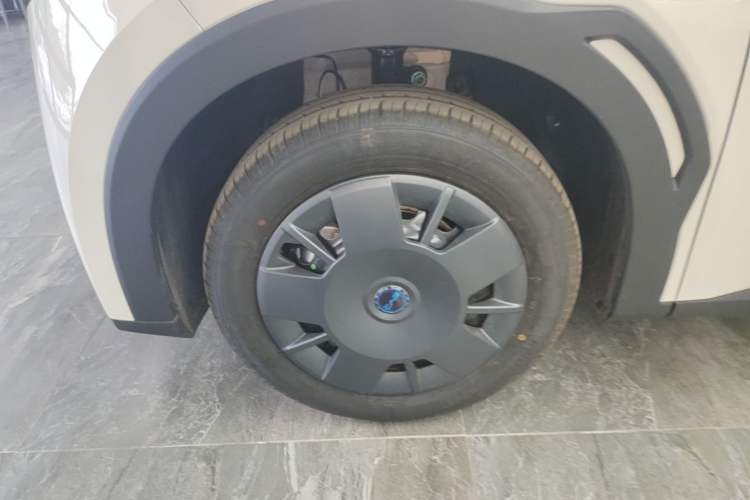 Used BYD Seagull 2025 305km Active Version Left Front Wheel Hub