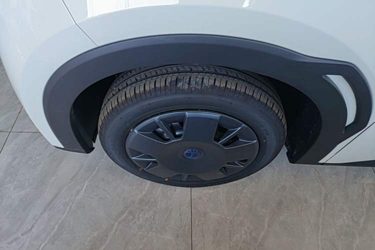 Used BYD Seagull 2025 Intelligent Driving Version 305 km Dynamic Edition Left Front Wheel Hub