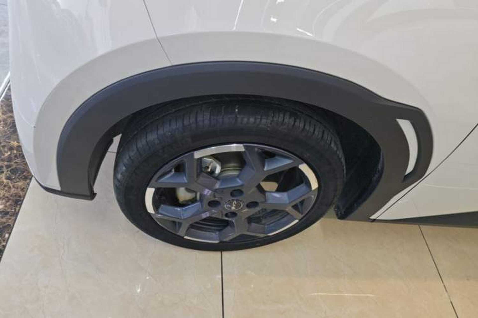 Used BYD Seagull 2025 305 km Free Version Left Front Wheel Hub