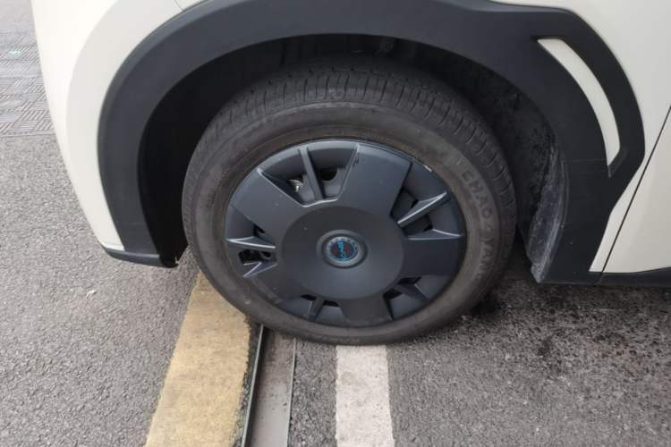 Used BYD Seagull 2025 305km Active Version Left Front Wheel Hub
