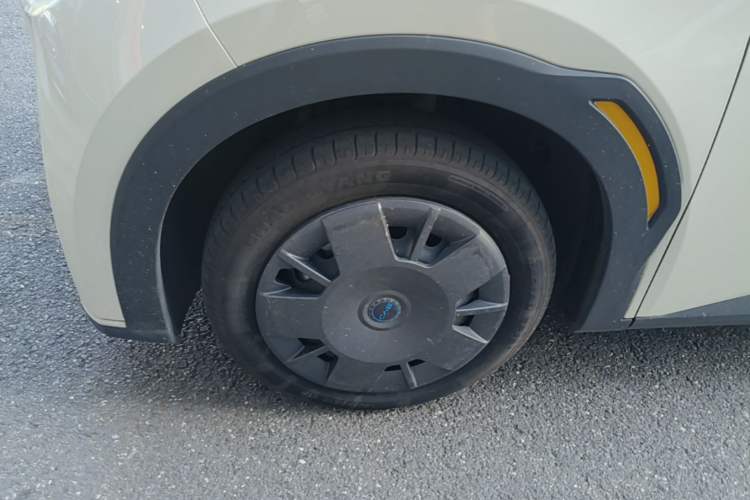 Used BYD Seagull 2025 305km Active Version Left Front Wheel Hub