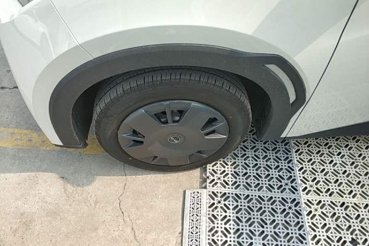 Used BYD Seagull 2025 Intelligent Driving Version 305 km Dynamic Edition Left Front Wheel Hub