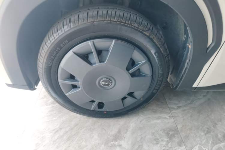 Used BYD Seagull 2025 Intelligent Driving Version 305 km Dynamic Edition Left Front Wheel Hub