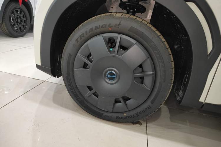 Used BYD Seagull 2025 Intelligent Driving Version 305 km Dynamic Edition Left Front Wheel Hub