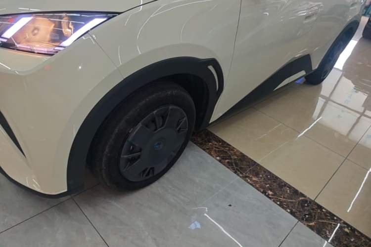 Used BYD Seagull 2025 305km Active Version Left Front Wheel Hub