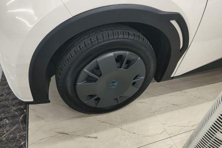 Used BYD Seagull 2025 305km Active Version Left Front Wheel Hub