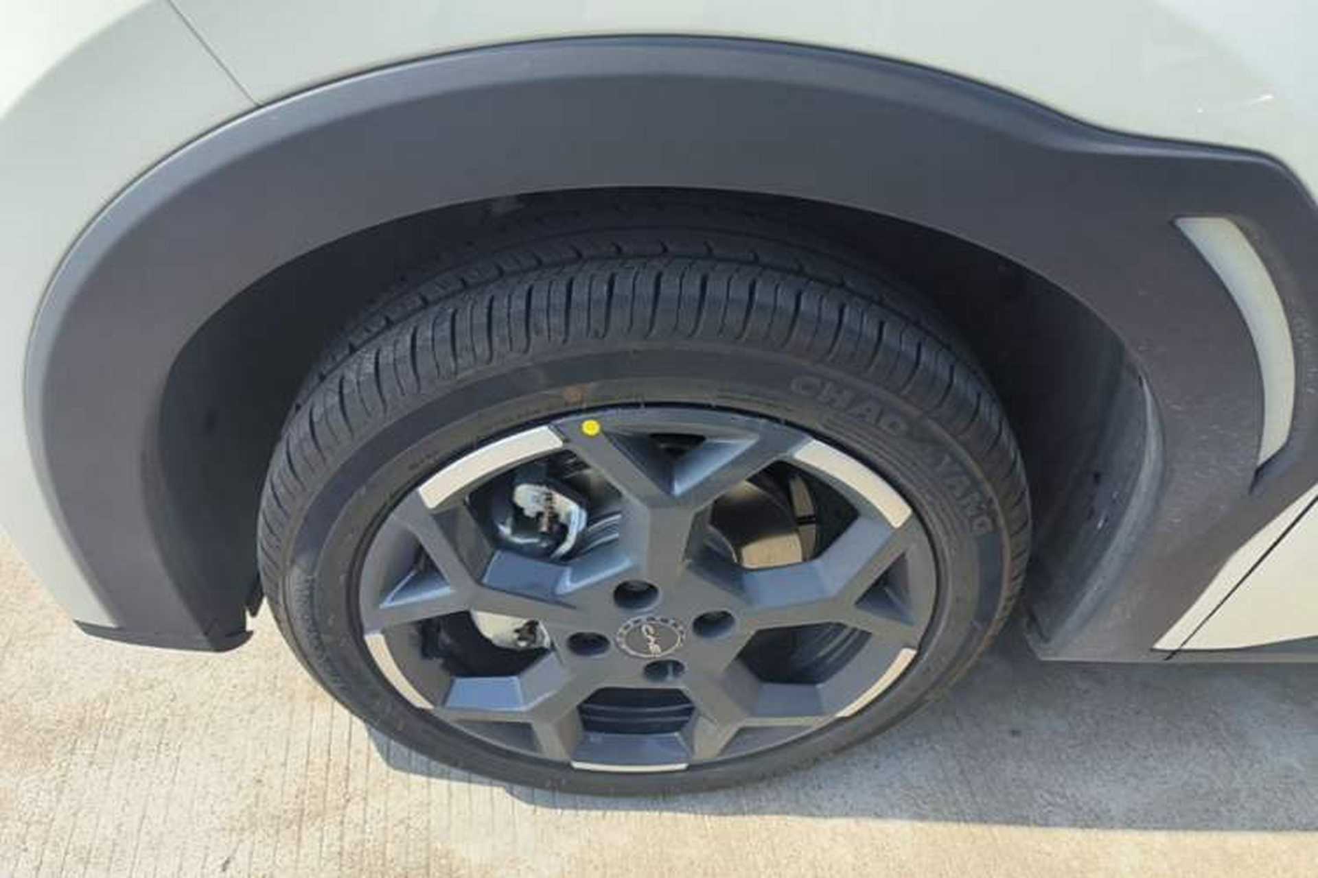 Used BYD Seagull 2025 Smart Drive Version 305 km Freedom Edition Left Front Wheel Hub