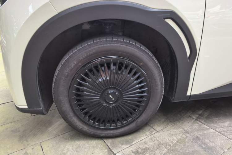 Used BYD Seagull 2025 305km Active Version Left Front Wheel Hub