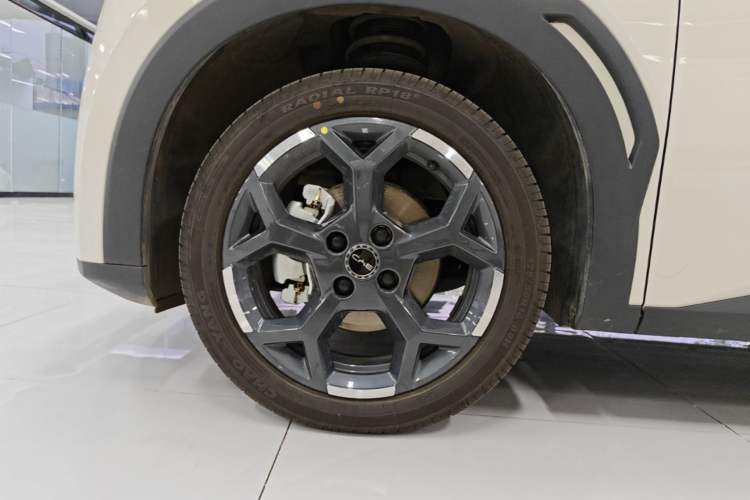 Used BYD Seagull 2025 Model Smart Drive Version 405km Free-Spirited Version Left Front Wheel Hub