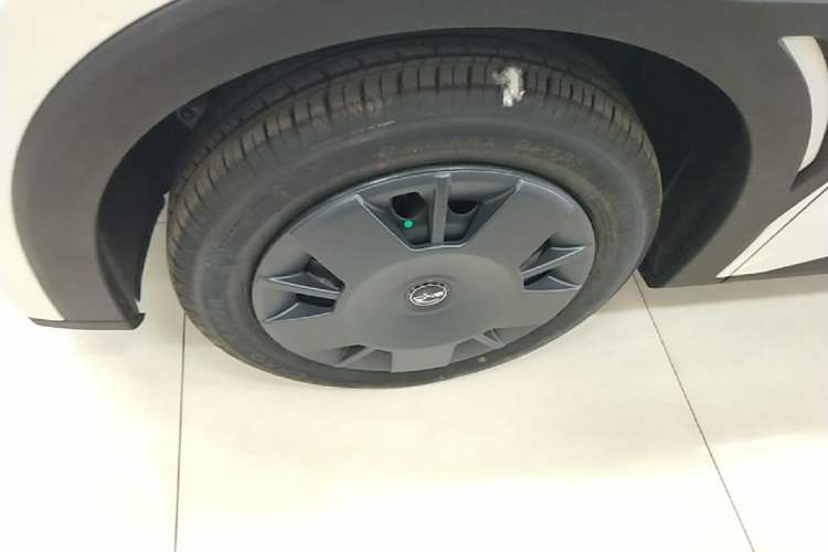 Used BYD Seagull 2025 Intelligent Driving Version 305 km Dynamic Edition Left Front Wheel Hub