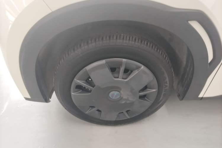 Used BYD Seagull 2025 Intelligent Driving Version 305 km Dynamic Edition Left Front Wheel Hub