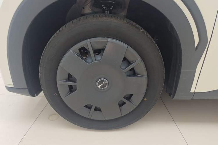 Used BYD Seagull 2025 305km Active Version Left Front Wheel Hub