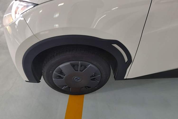 Used BYD Seagull 2025 Intelligent Driving Version 305 km Dynamic Edition Left Front Wheel Hub