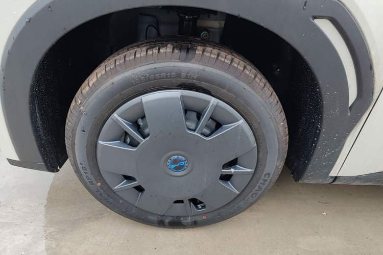 Used BYD Seagull 2025 Intelligent Driving Version 305 km Dynamic Edition Left Front Wheel Hub