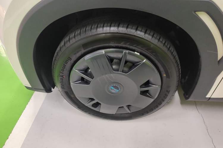 Used BYD Seagull 2025 305km Active Version Left Front Wheel Hub