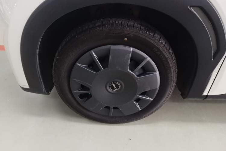 Used BYD Seagull 2025 305km Active Version Left Front Wheel Hub