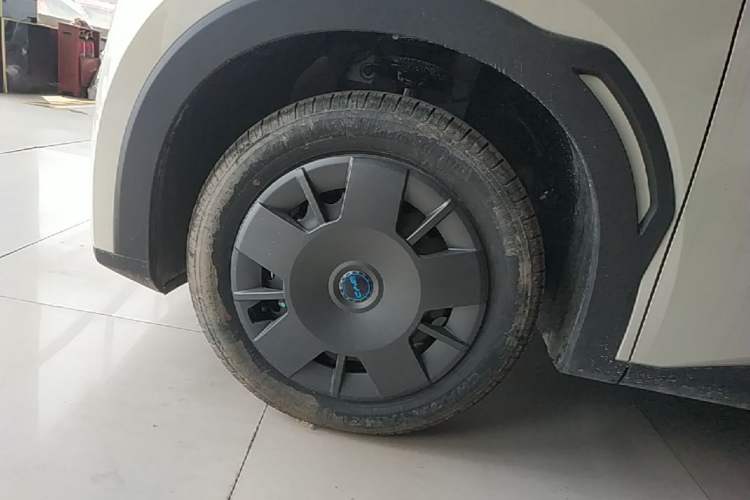 Used BYD Seagull 2025 Intelligent Driving Version 305 km Dynamic Edition Left Front Wheel Hub