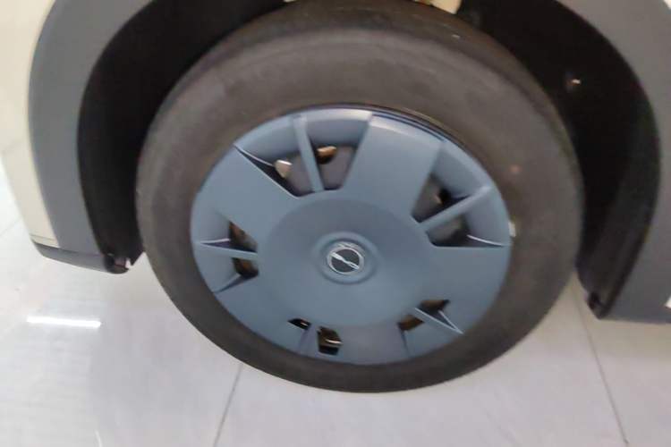 Used BYD Seagull 2025 305km Active Version Left Front Wheel Hub
