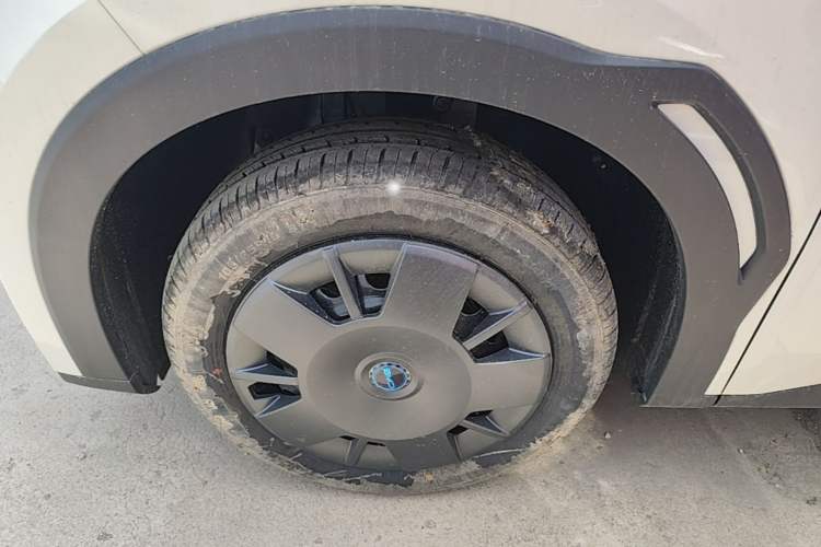 Used BYD Seagull 2025 Intelligent Driving Version 305 km Dynamic Edition Left Front Wheel Hub