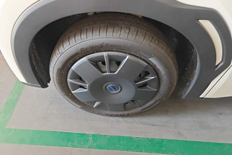 Used BYD Seagull 2025 Intelligent Driving Version 305 km Dynamic Edition Left Front Wheel Hub