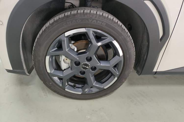 Used BYD Seagull 2025 305 km Free Version Left Front Wheel Hub