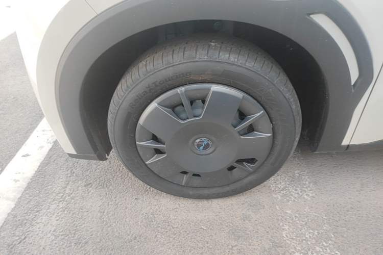 Used BYD Seagull 2025 Intelligent Driving Version 305 km Dynamic Edition Left Front Wheel Hub