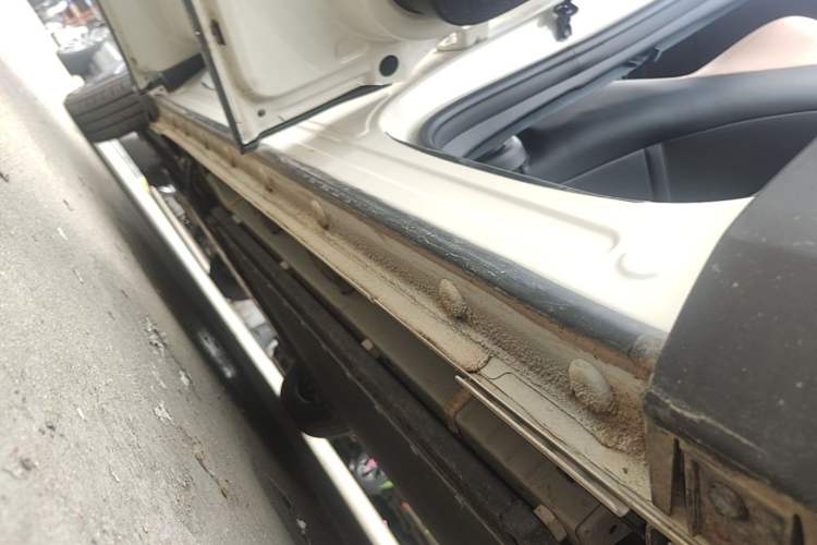 Used BYD Seagull 2025 305km Active Version Left Side Sill