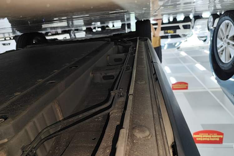 Used BYD Seagull 2025 305 km Free Version Left Side Sill