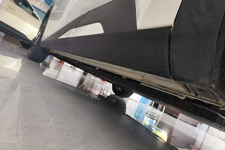 Used BYD Seagull 2025 Smart Drive Version 305 km Freedom Edition Left Side Sill